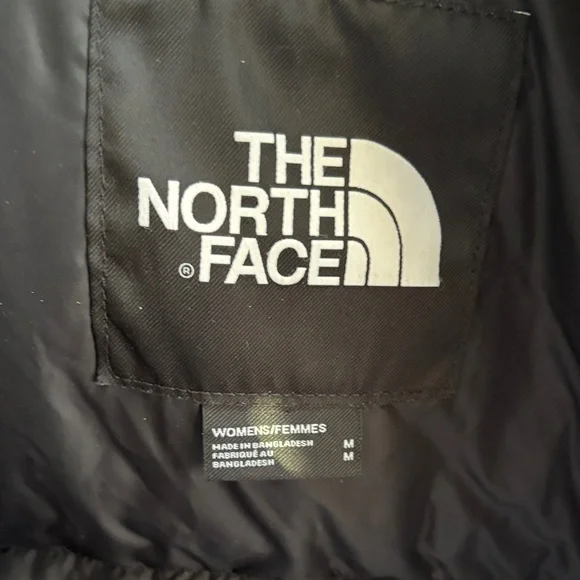 The North Face Classic Black Down Jacket - Picture 2 of 3